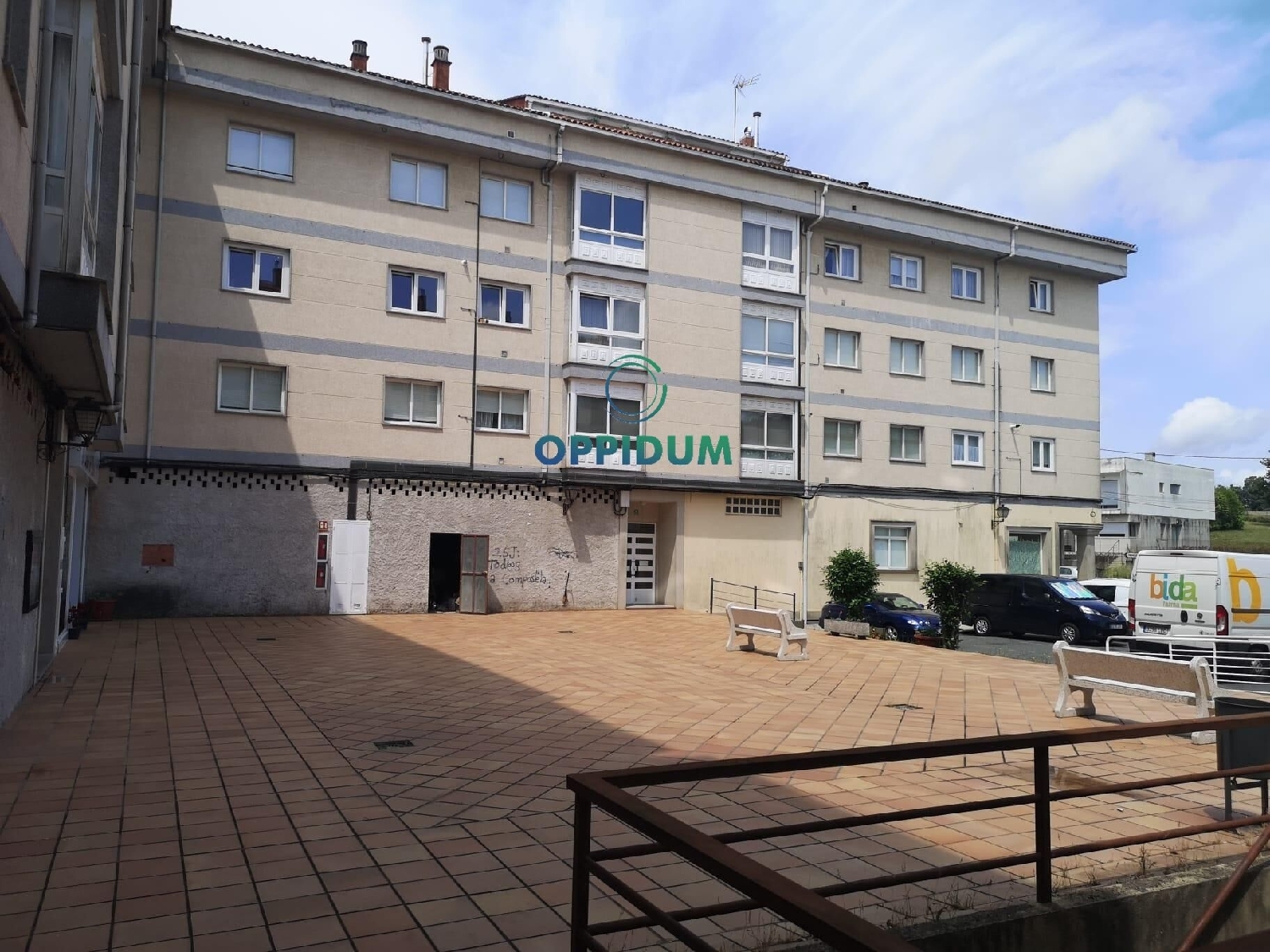 en venta local Rois Coruña 1