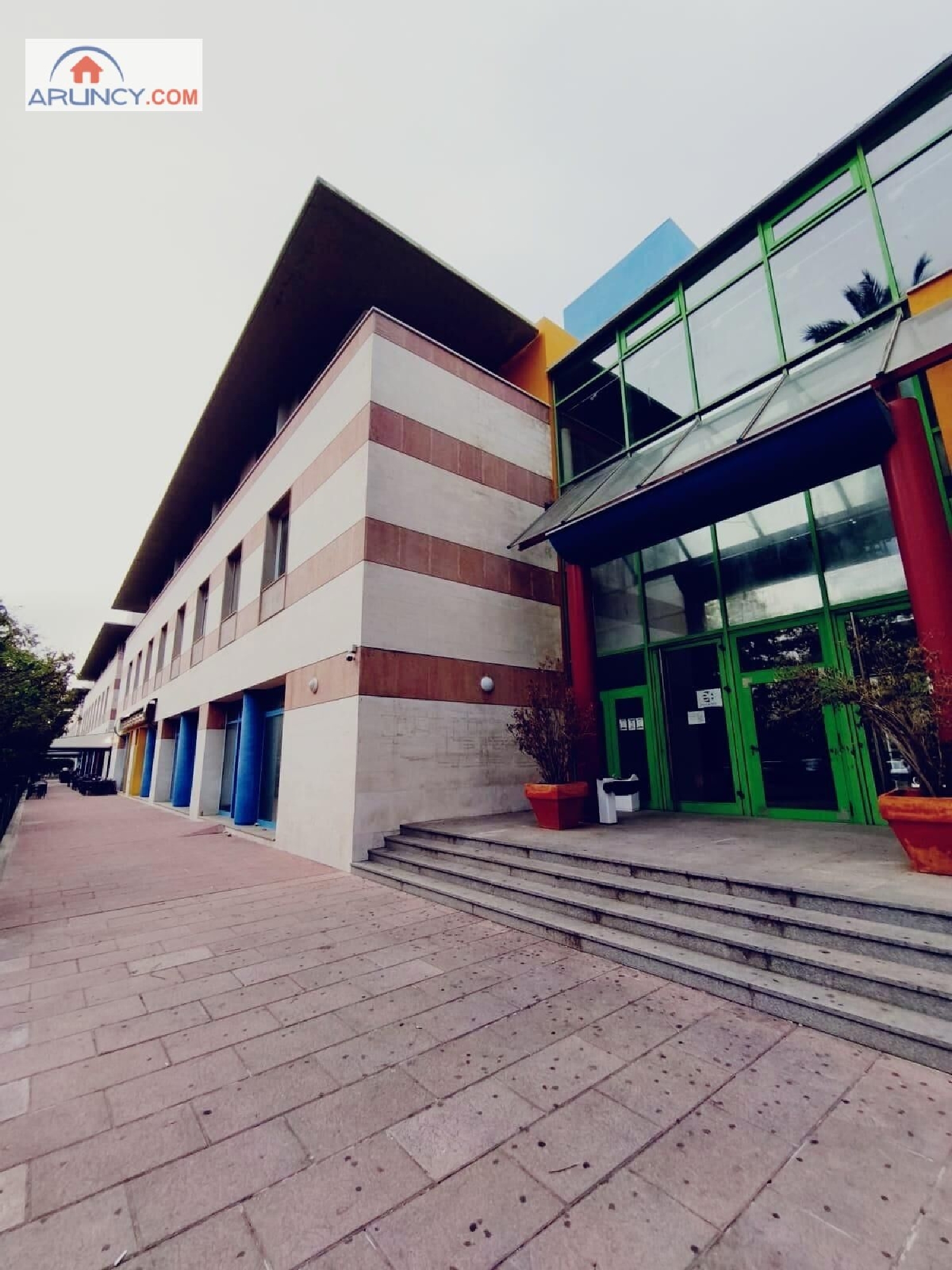  till salu lokal Sevilla La Nueva Sur 1