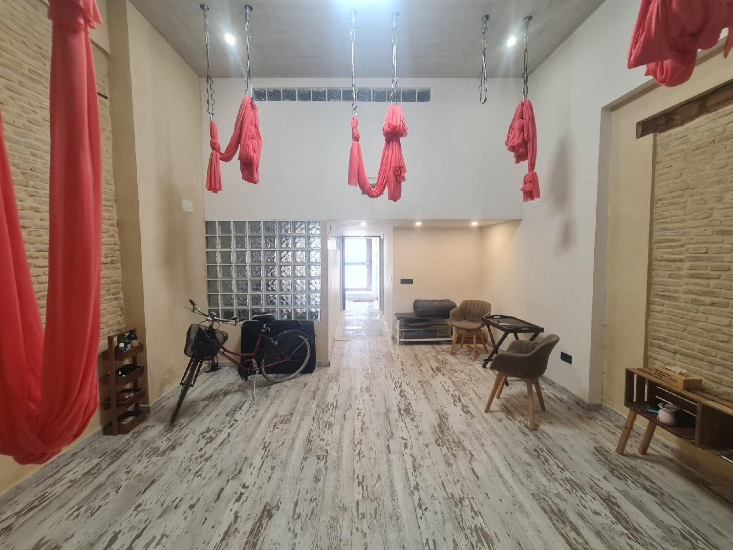  for sale commercial premise Sevilla La Nueva Sur 1