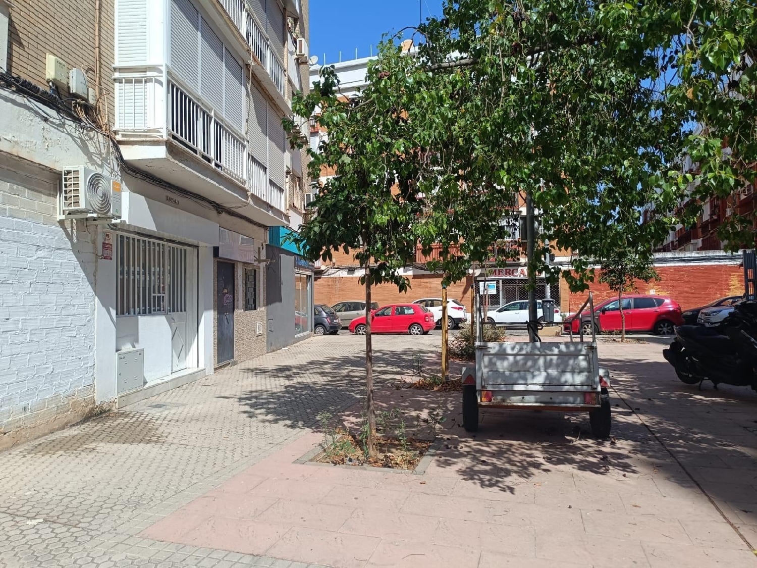  à vendre local commercial Sevilla La Nueva Sur 3