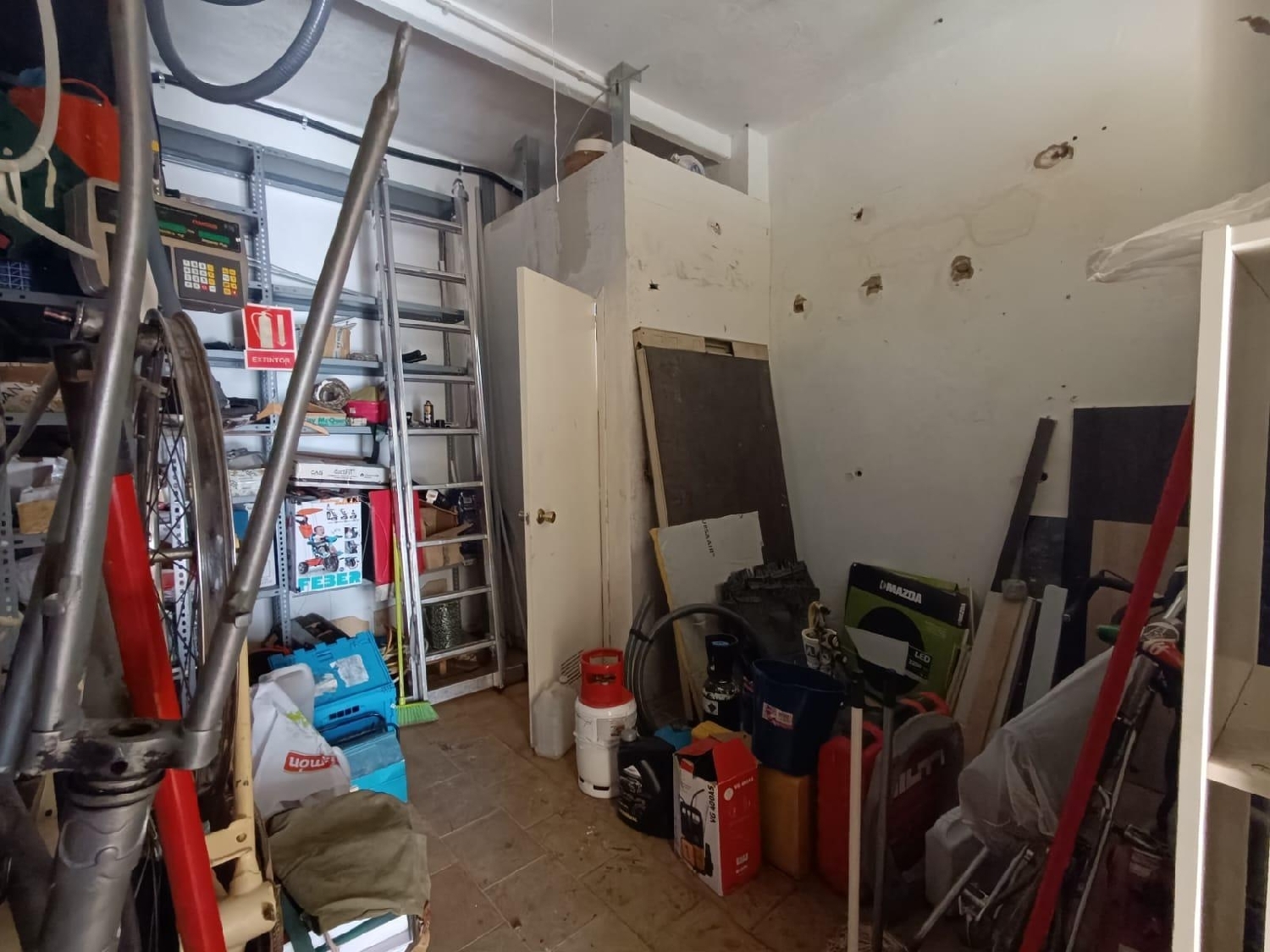  à vendre local commercial Sevilla La Nueva Sur 4
