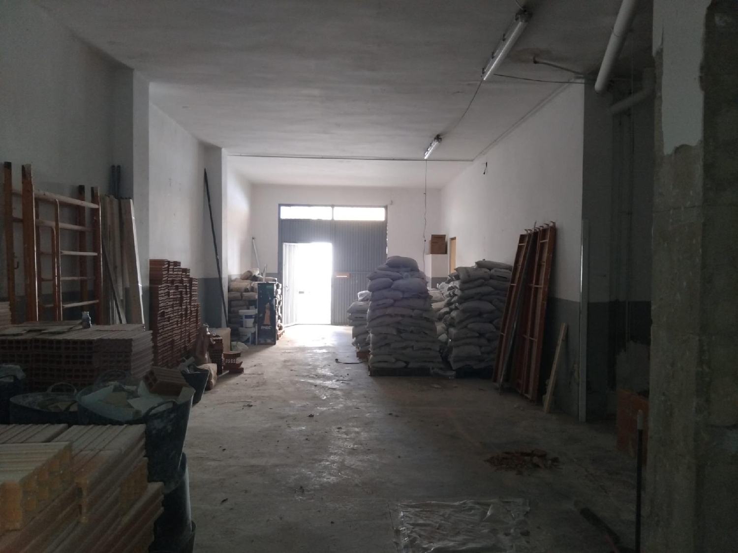  en venta local Torrent Horta Oest 3