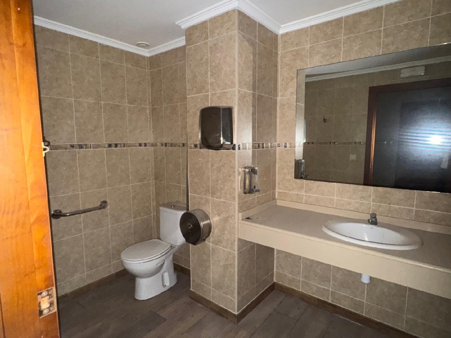  for sale commercial premise Valencia Valencia 7