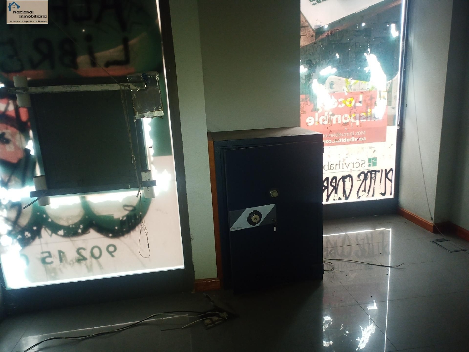  for sale commercial premise Valladolid Arzúa 5