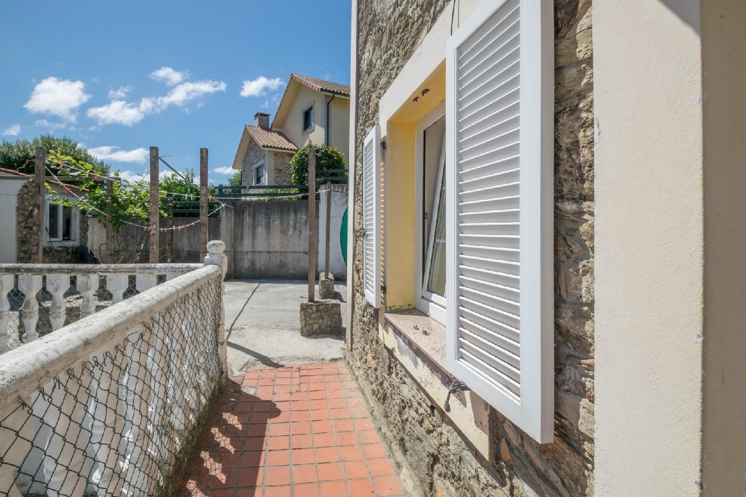  for sale semi-detached house Cambre Bergantiños 5