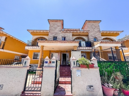Cox Baix Segura twee-onder-een-kapwoning foto