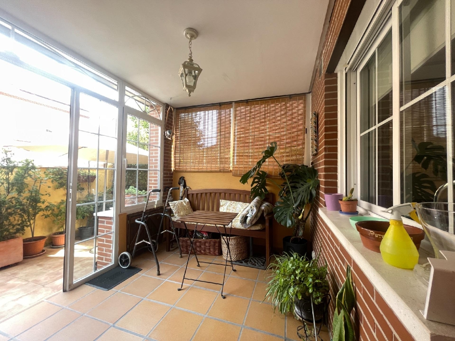  te koop twee-onder-een-kapwoning Rivas Eume 4