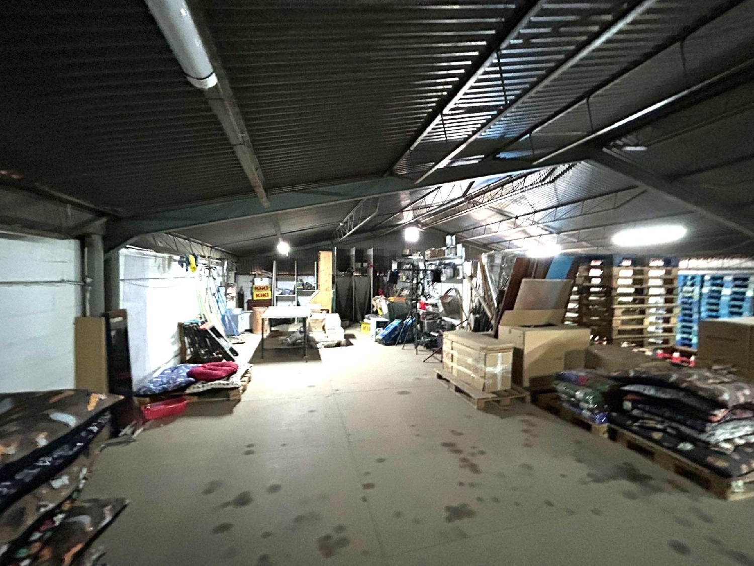  à vendre boutique Sevilla La Nueva Sur 6