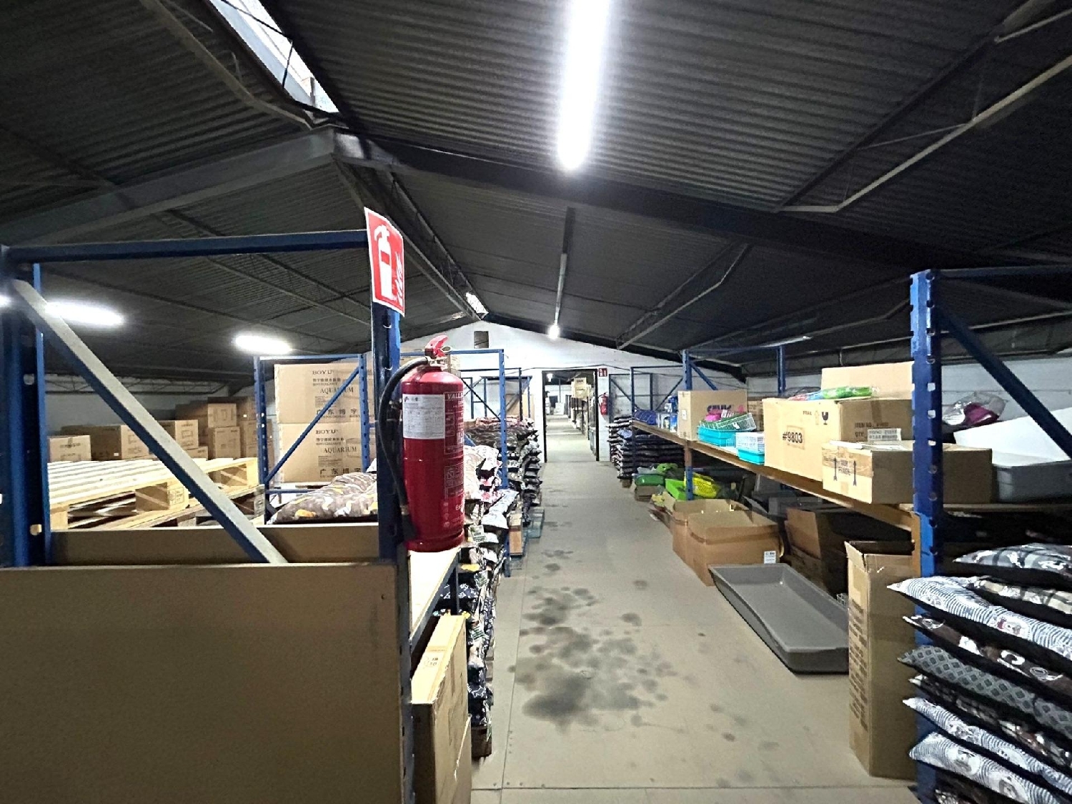  à vendre boutique Sevilla La Nueva Sur 5