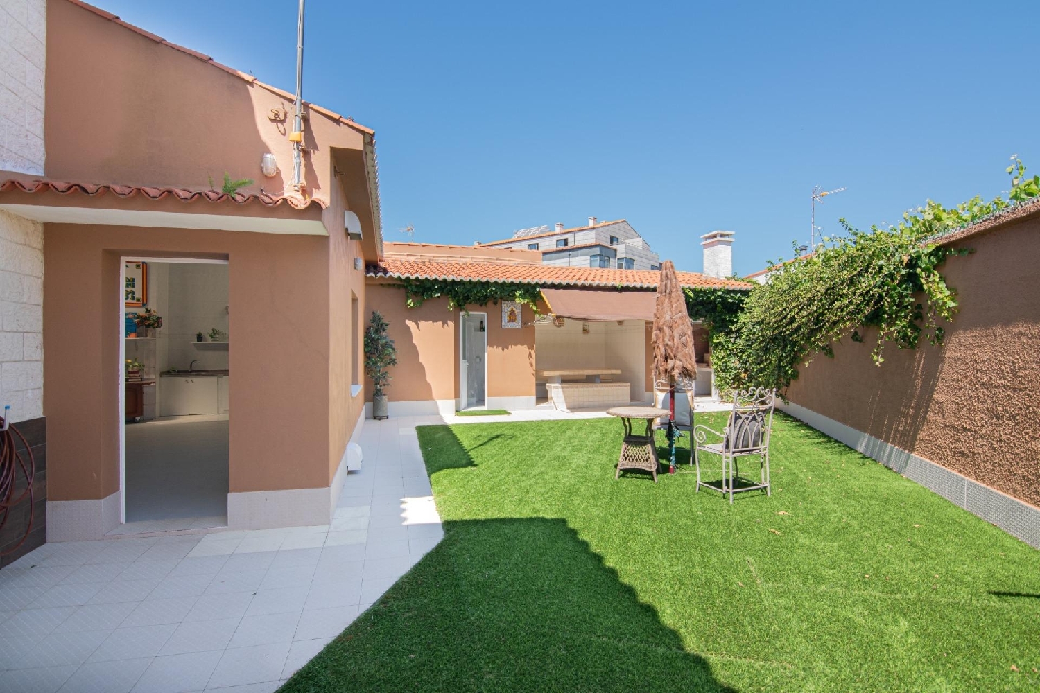  till salu villa Ribeira Barbanza 1