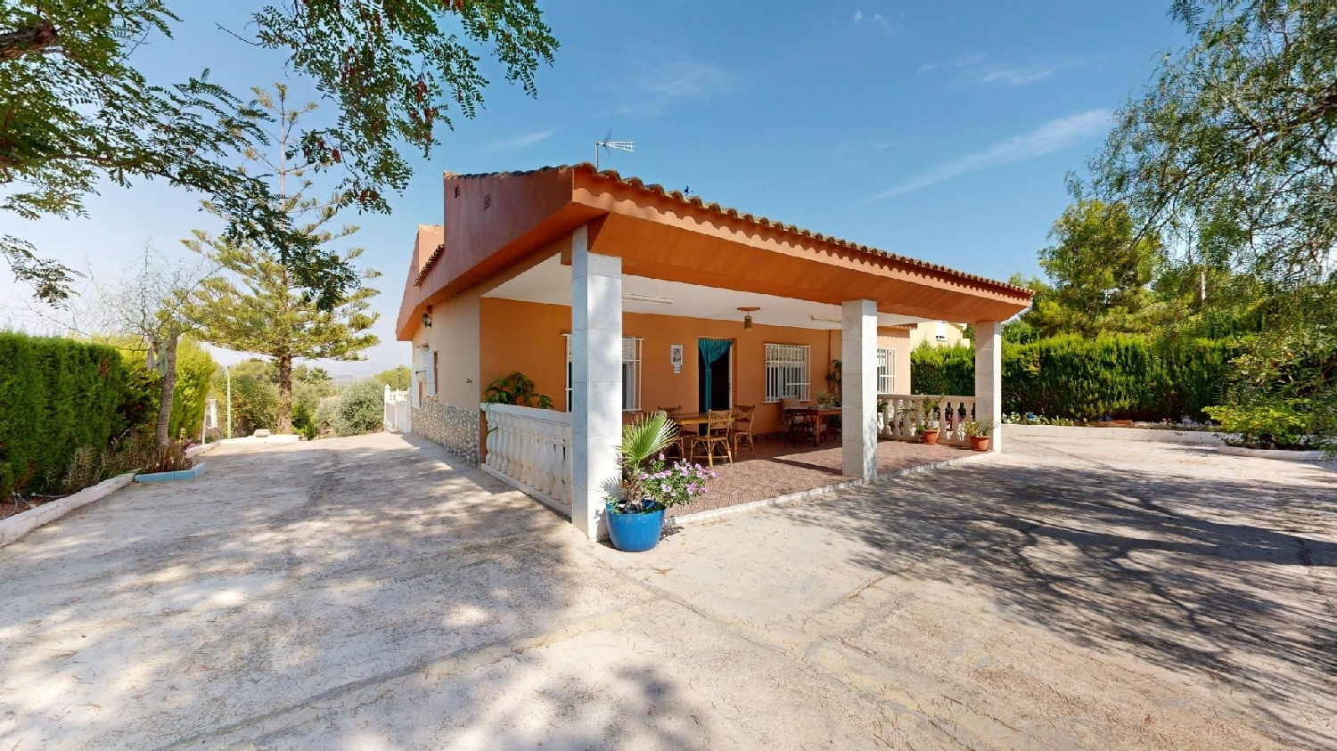  te koop villa Torrente Coruña 2