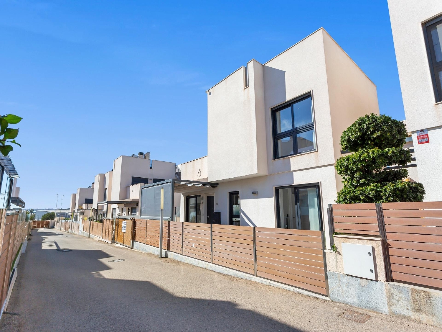 te koop villa Torrevieja Baix Segura 3
