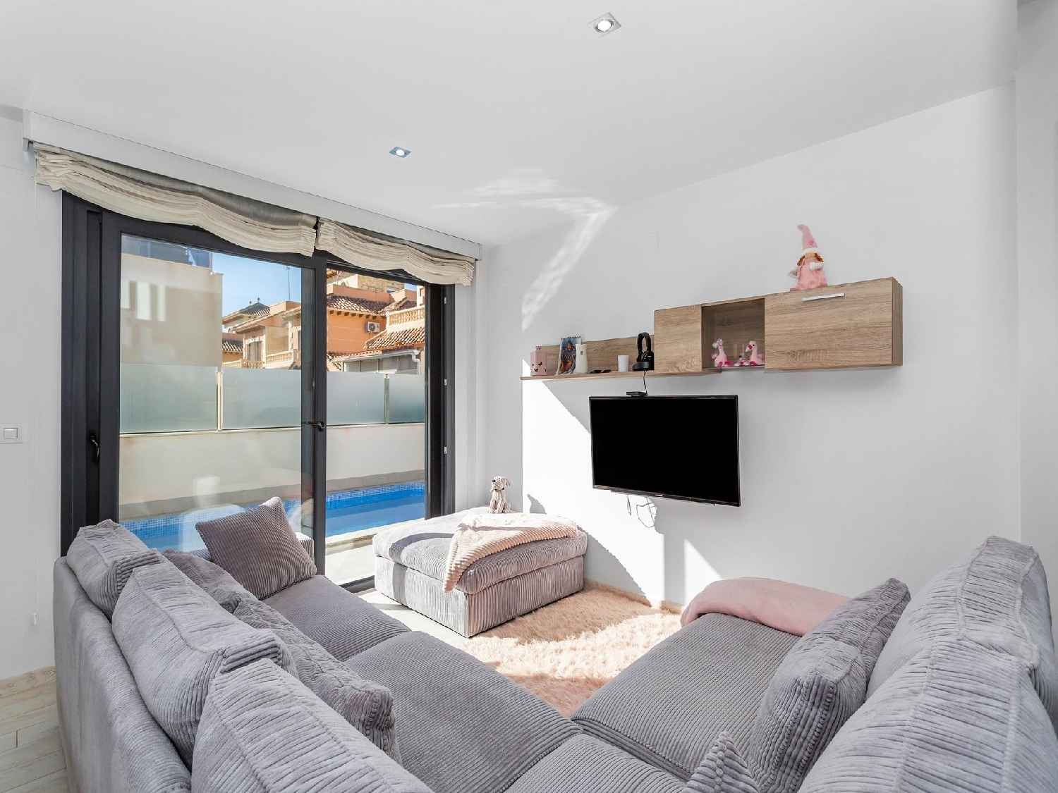 te koop villa Torrevieja Baix Segura 2