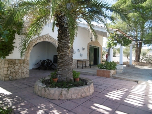 Yecla Altiplano chalet foto
