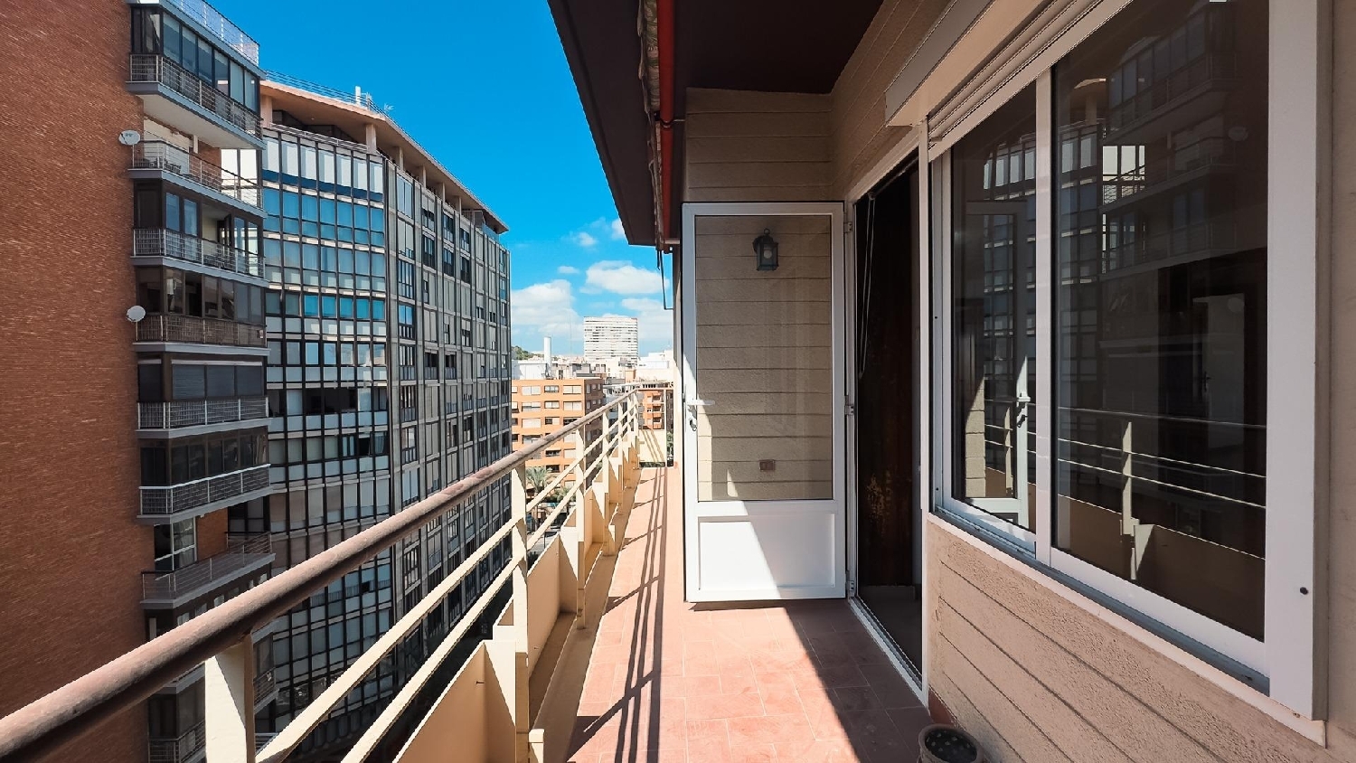  for sale apartment Alicante Centro 03001 Alacantí 2