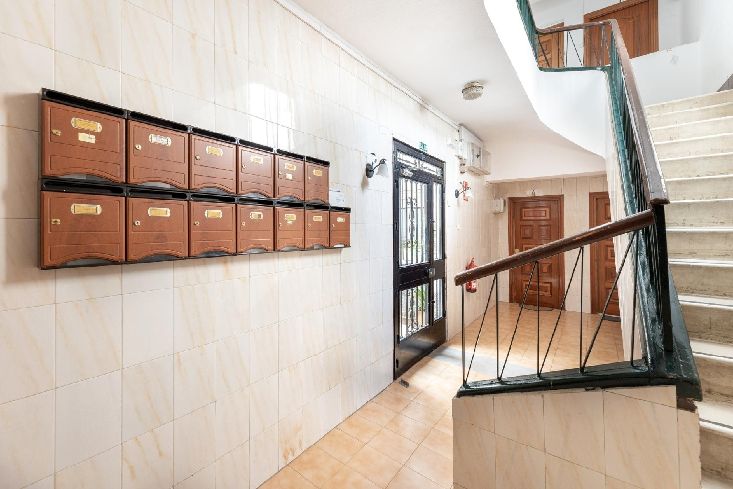  till salu lägenhet Barrio De Granada Alacantí 5