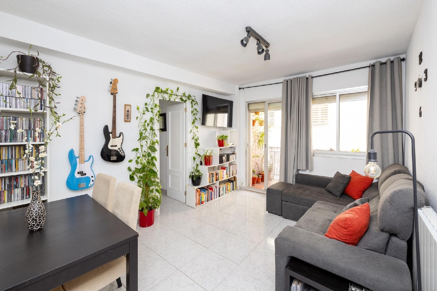  till salu lägenhet Barrio De Granada Alacantí 5