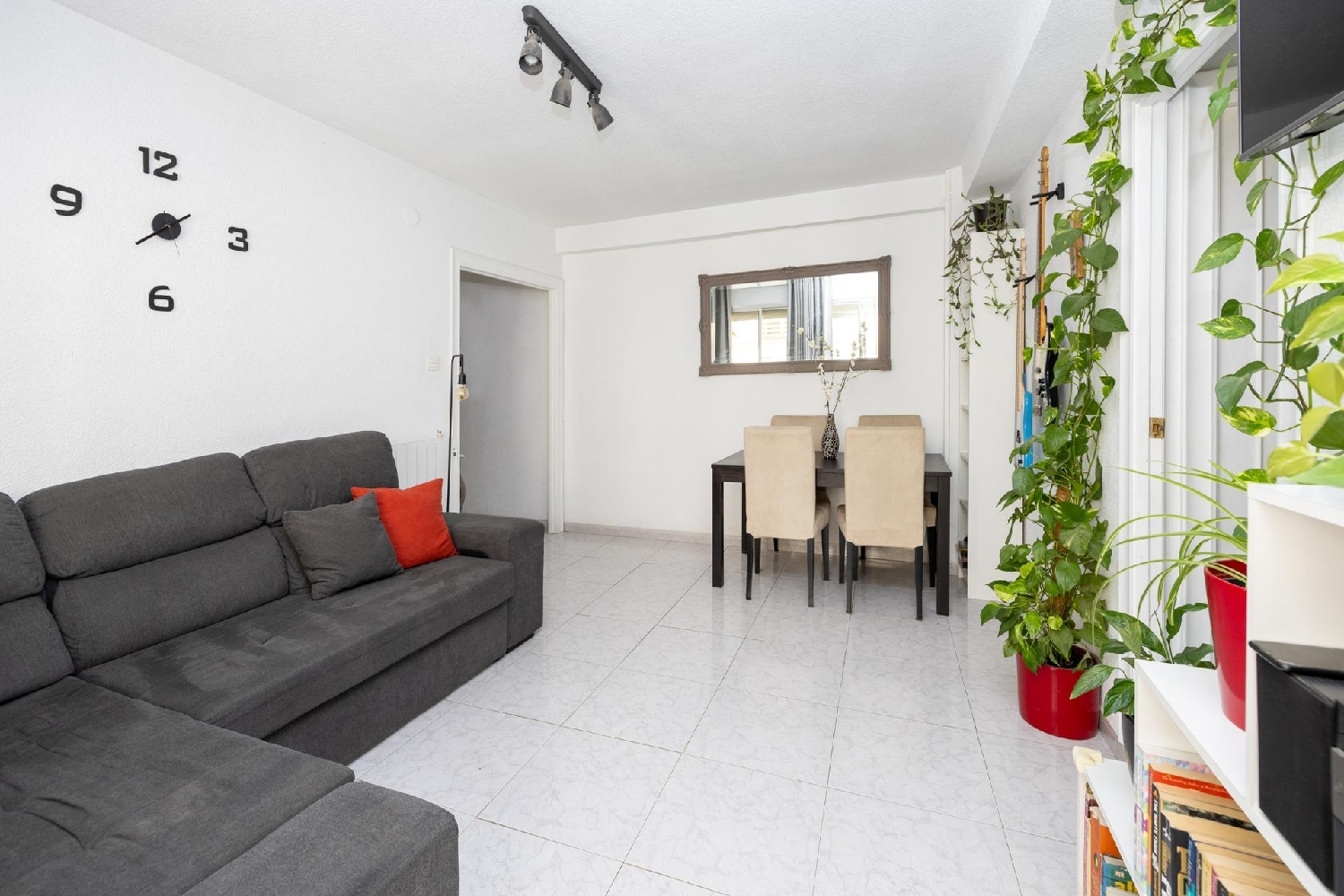  till salu lägenhet Barrio De Granada Alacantí 8