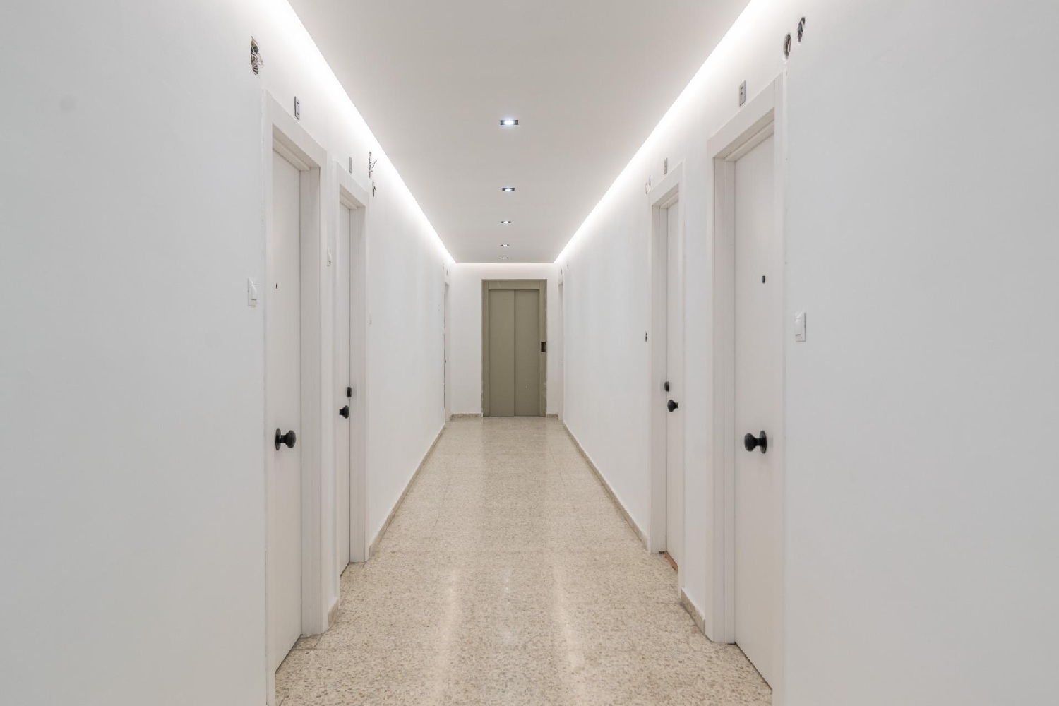  till salu lägenhet Barrio De Granada Alacantí 4