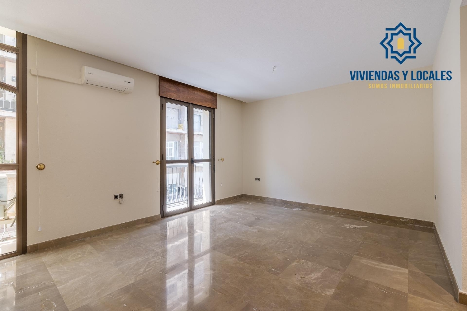  till salu lägenhet Barrio De Granada Alacantí 7