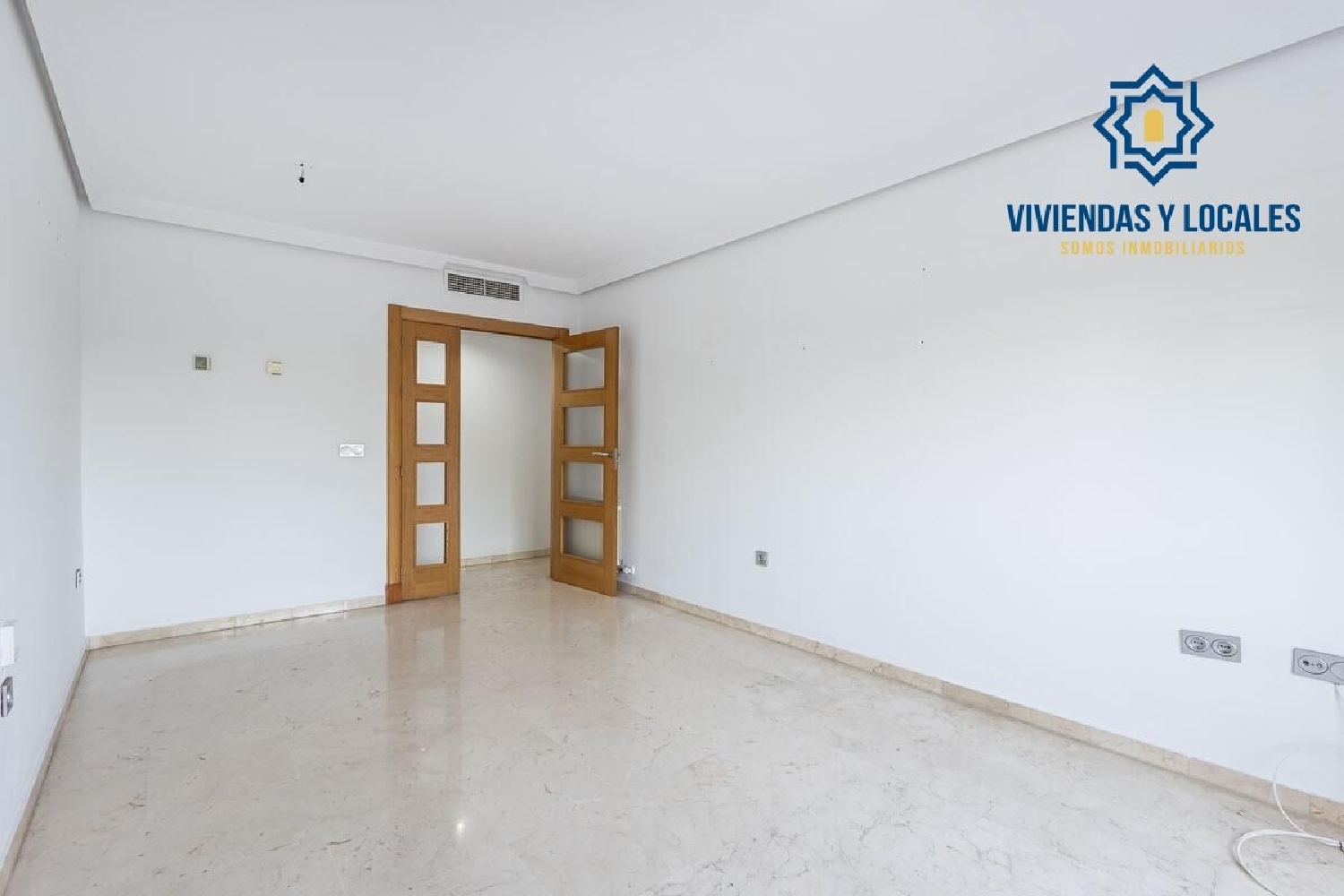  till salu lägenhet Barrio De Granada Alacantí 8