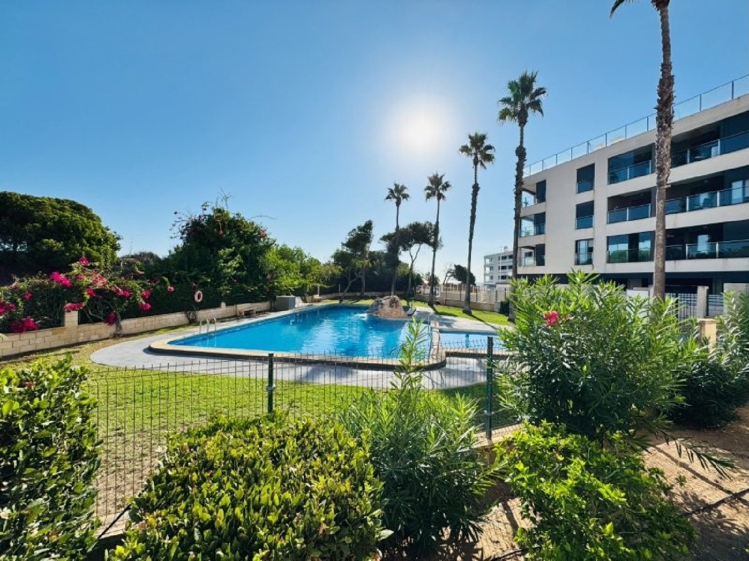 for sale apartment Torrevieja Baix Segura 2