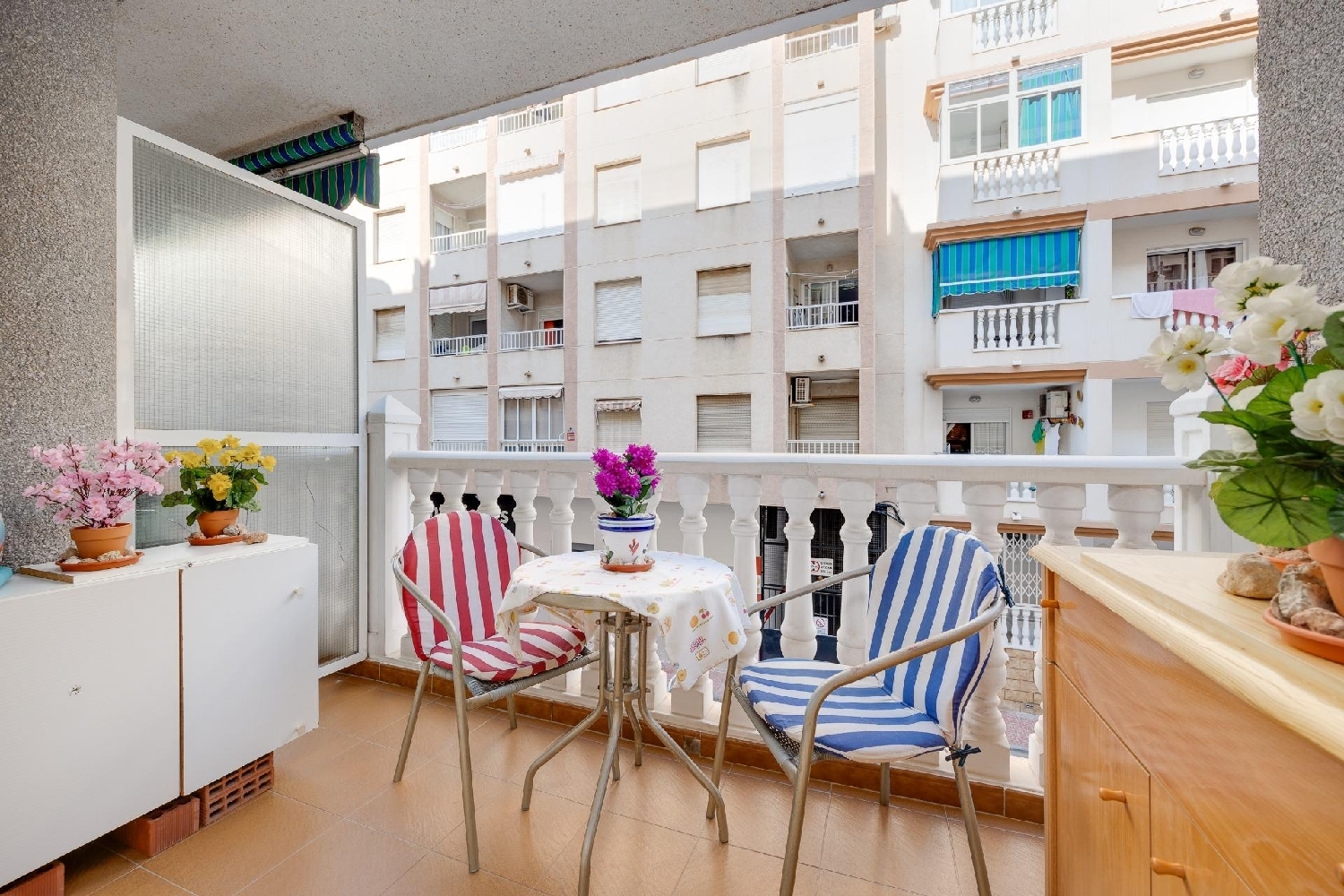  till salu lägenhet Torrevieja Baix Segura 2