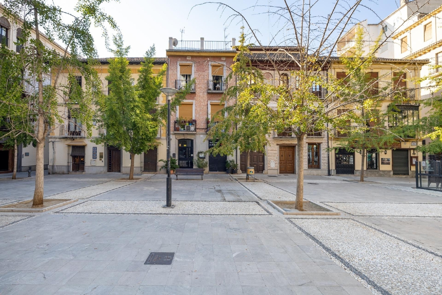  for sale building Barrio De Granada Alacantí 2