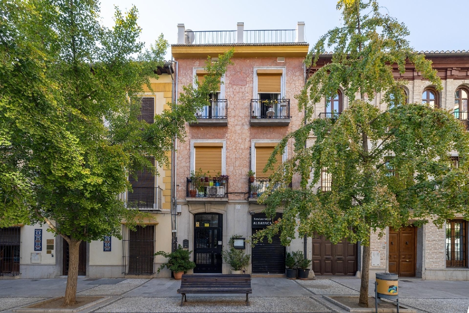  for sale building Barrio De Granada Alacantí 3