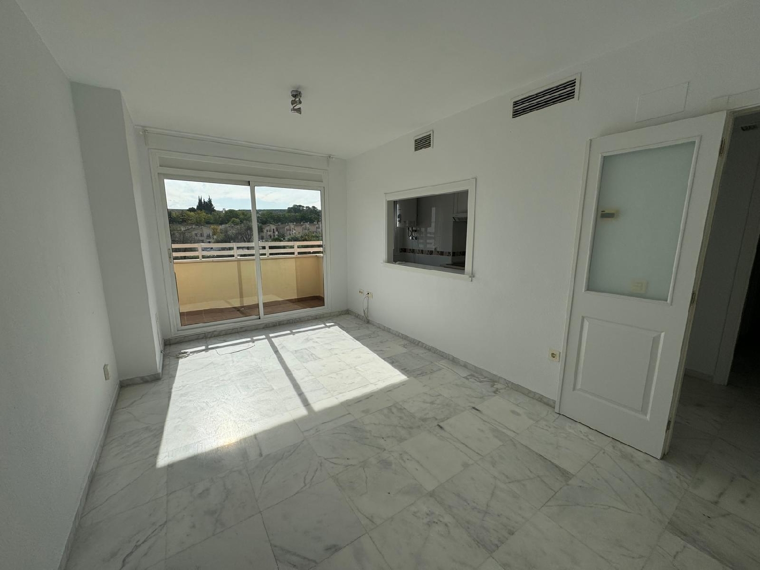  en venta local comercial Camas Metropolitana De Sevilla 5