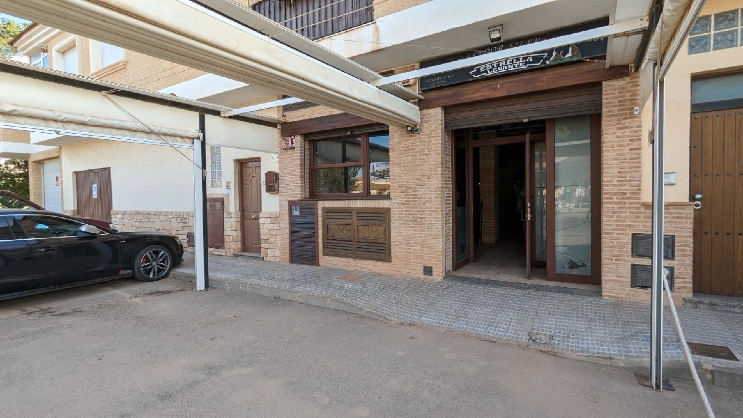  te koop bedrijfsruimte/ kantoor San Javier Mar Menor 1