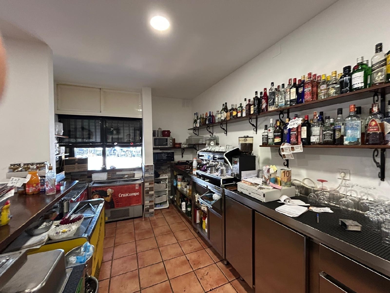  till salu kommersiell Sevilla La Nueva Sur 6