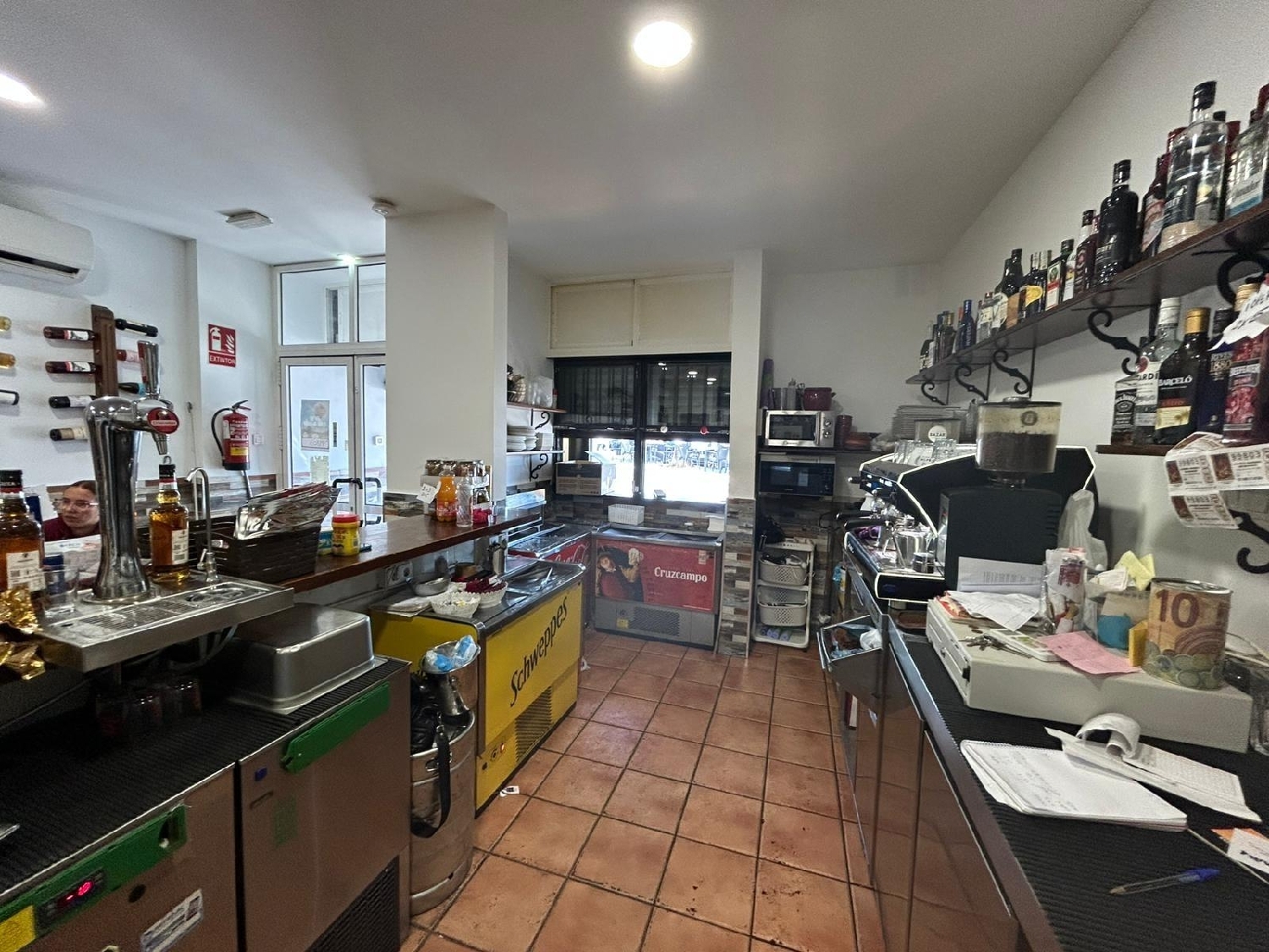  till salu kommersiell Sevilla La Nueva Sur 4