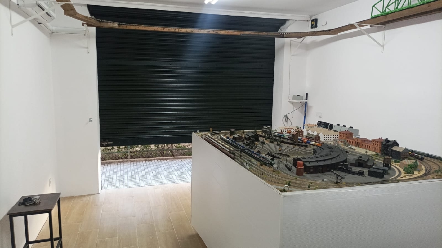  te koop bedrijfsruimte/ kantoor Sevilla La Nueva Sur 6