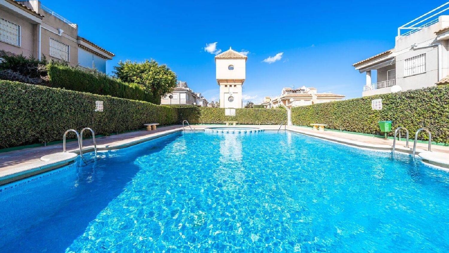 till salu etagevåning Torrevieja Baix Segura 2