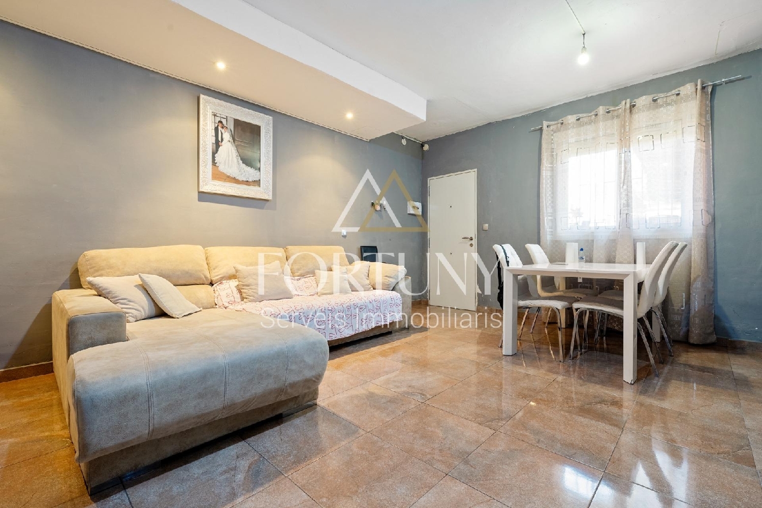  till salu hus Barriada Les Tres Creus Bages 3