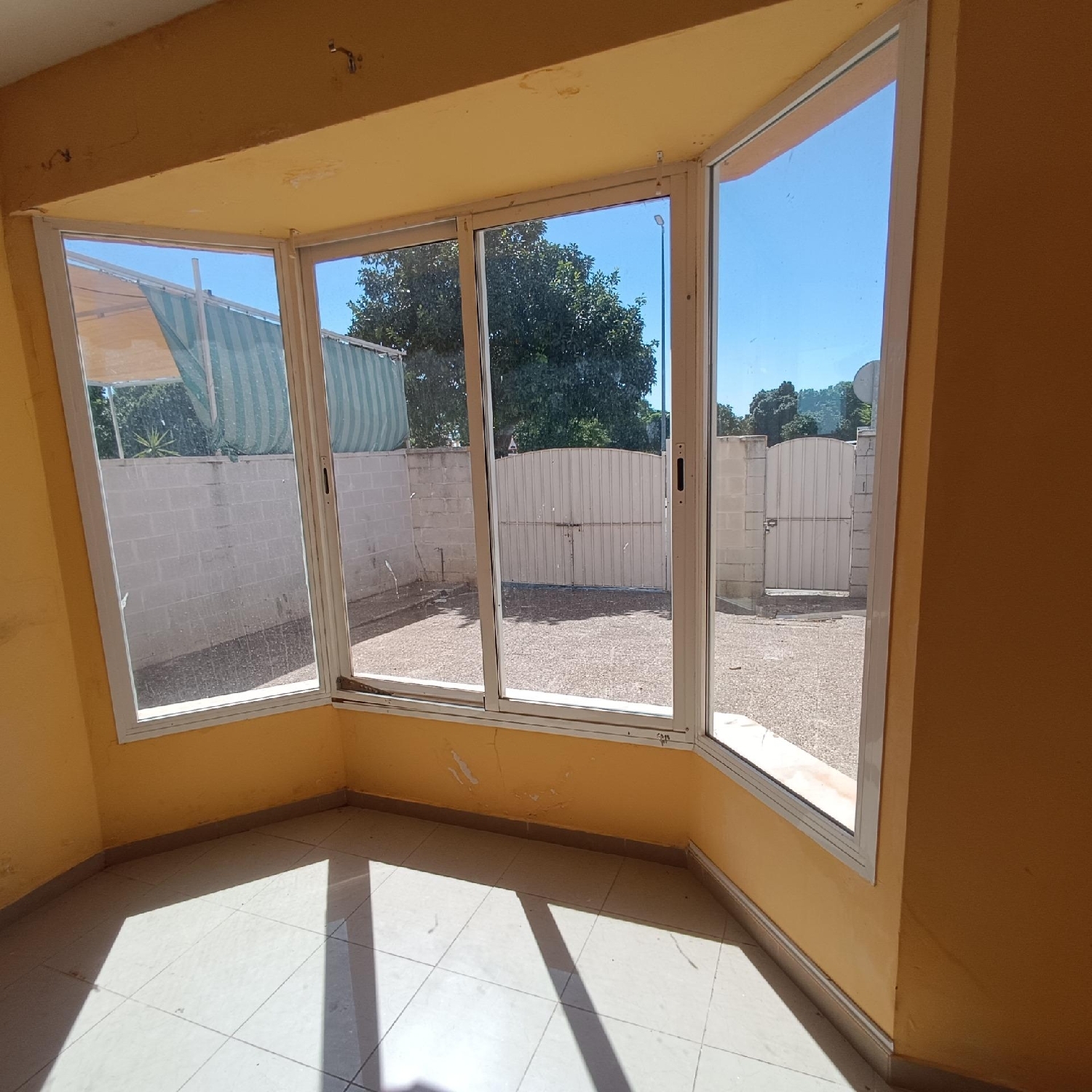  till salu hus Gerena Sierra Norte 4