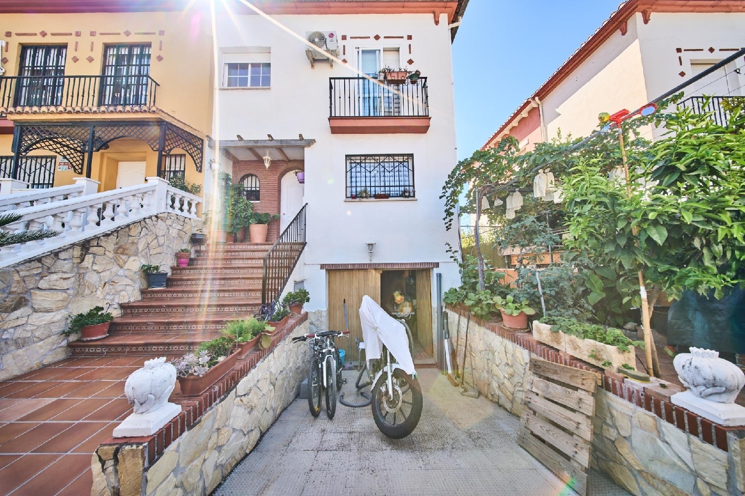for sale house Jun Vega De Granada 3