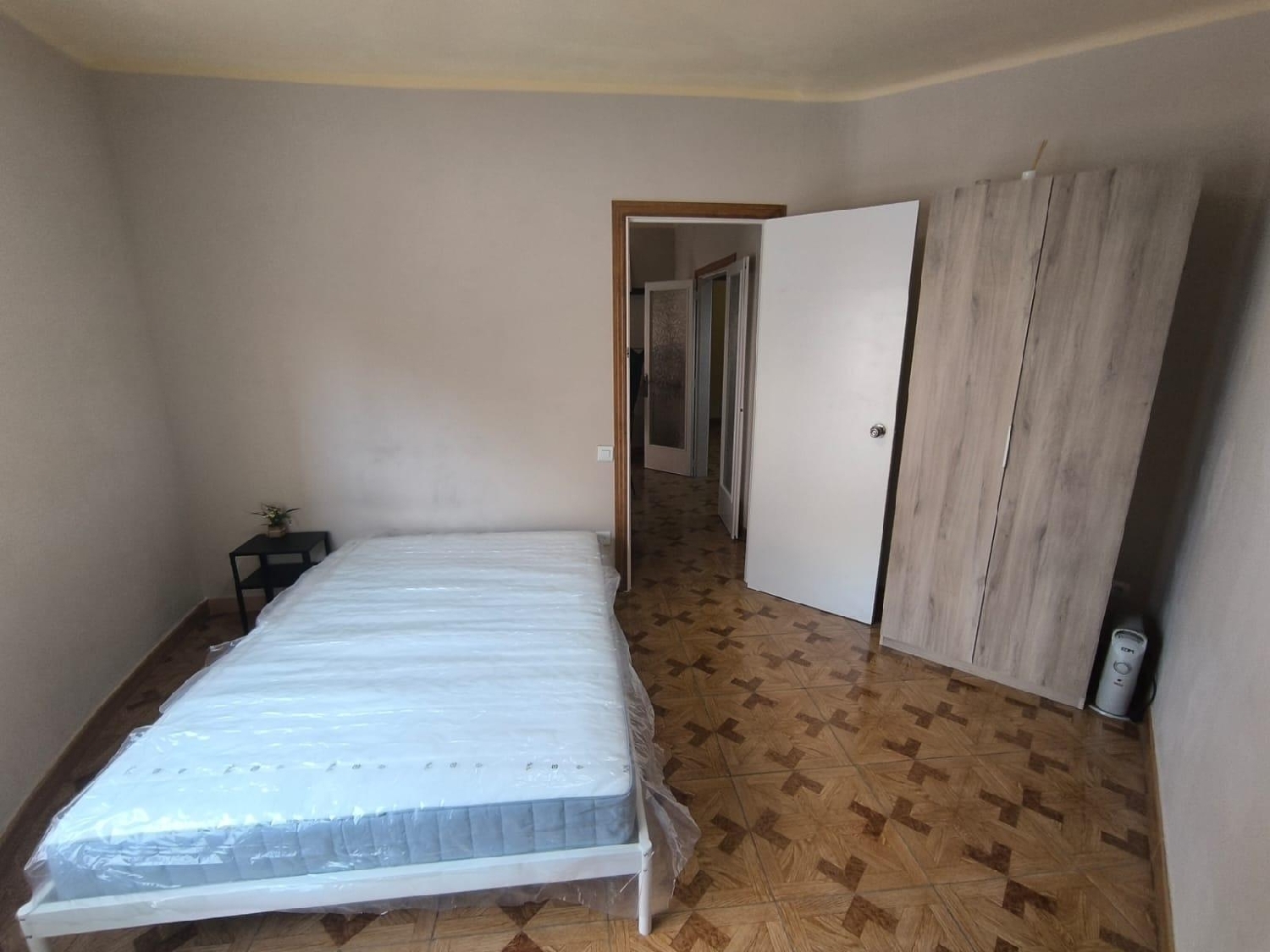  till salu hus Manresa Bages 3