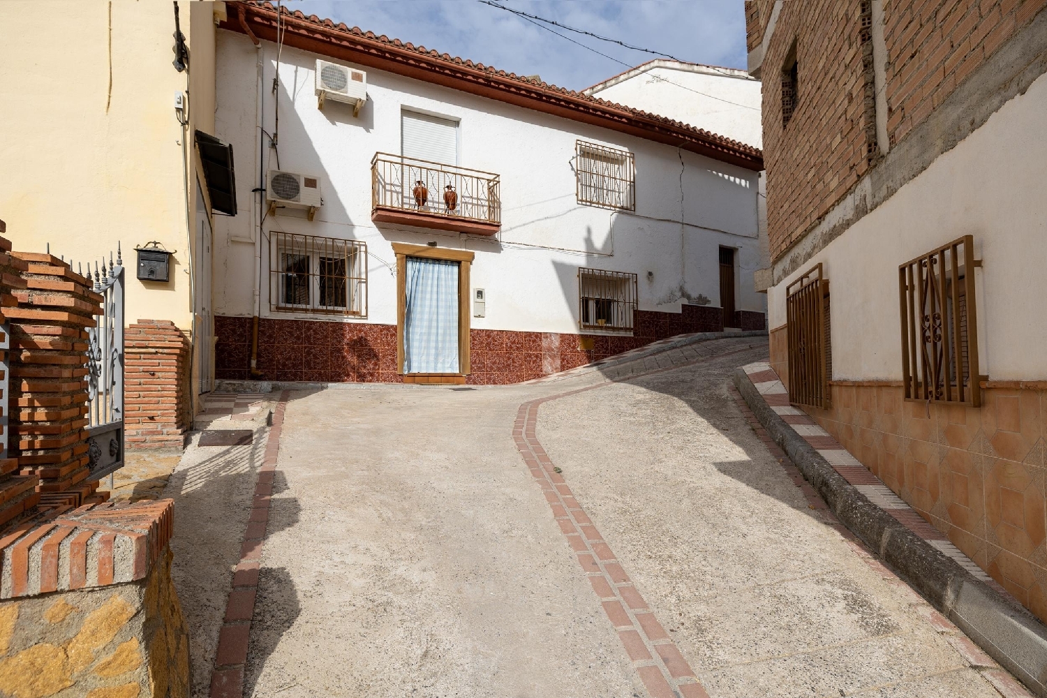 te koop huis Olivares Loja 2