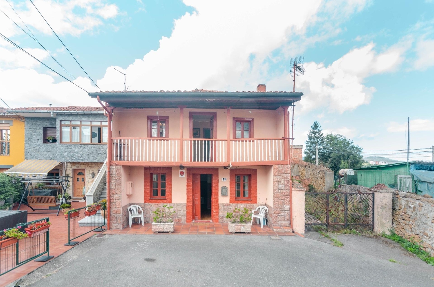  te koop huis Ponteo Oviedo 1