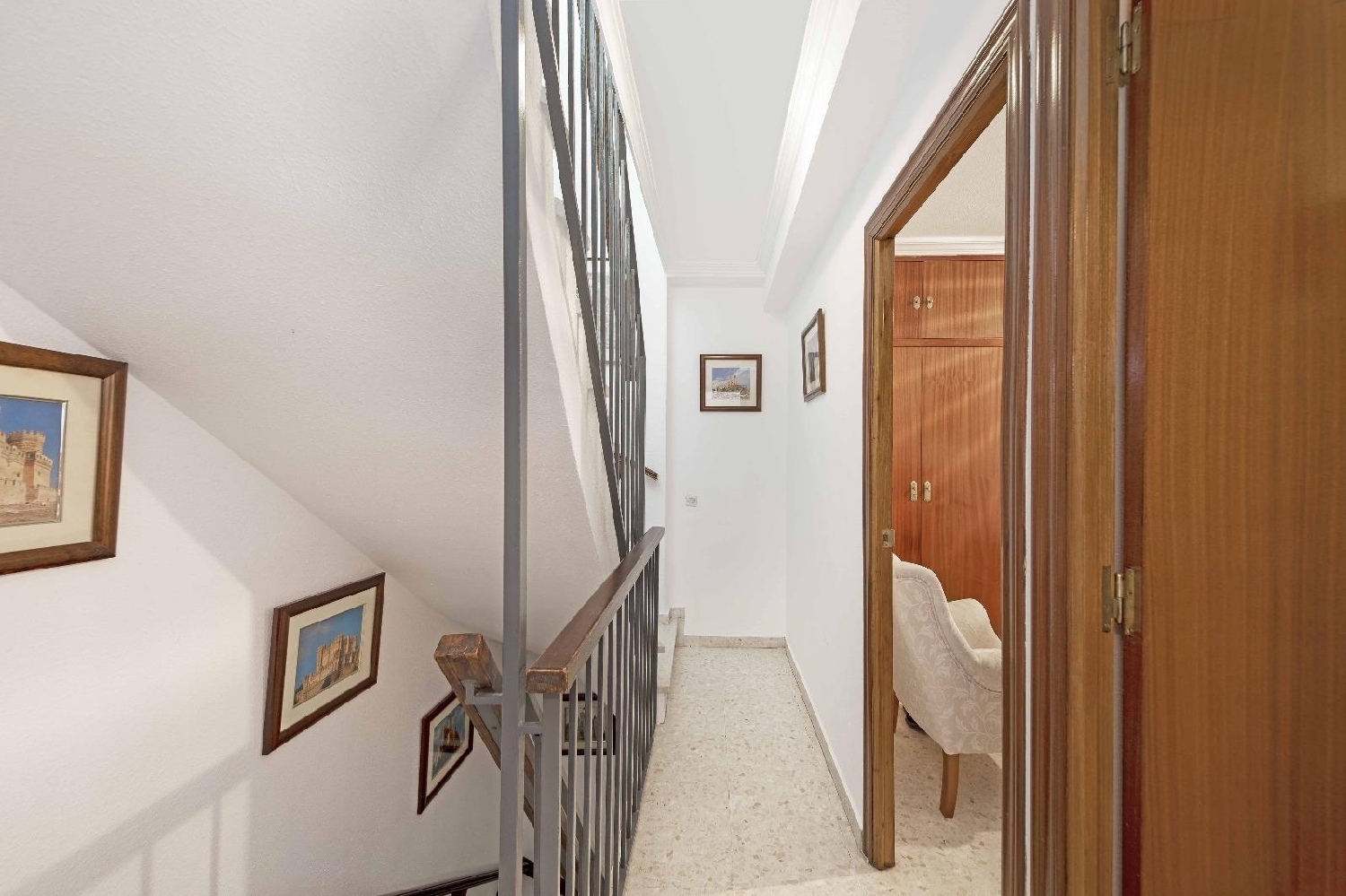  for sale house Sevilla La Nueva Sur 8