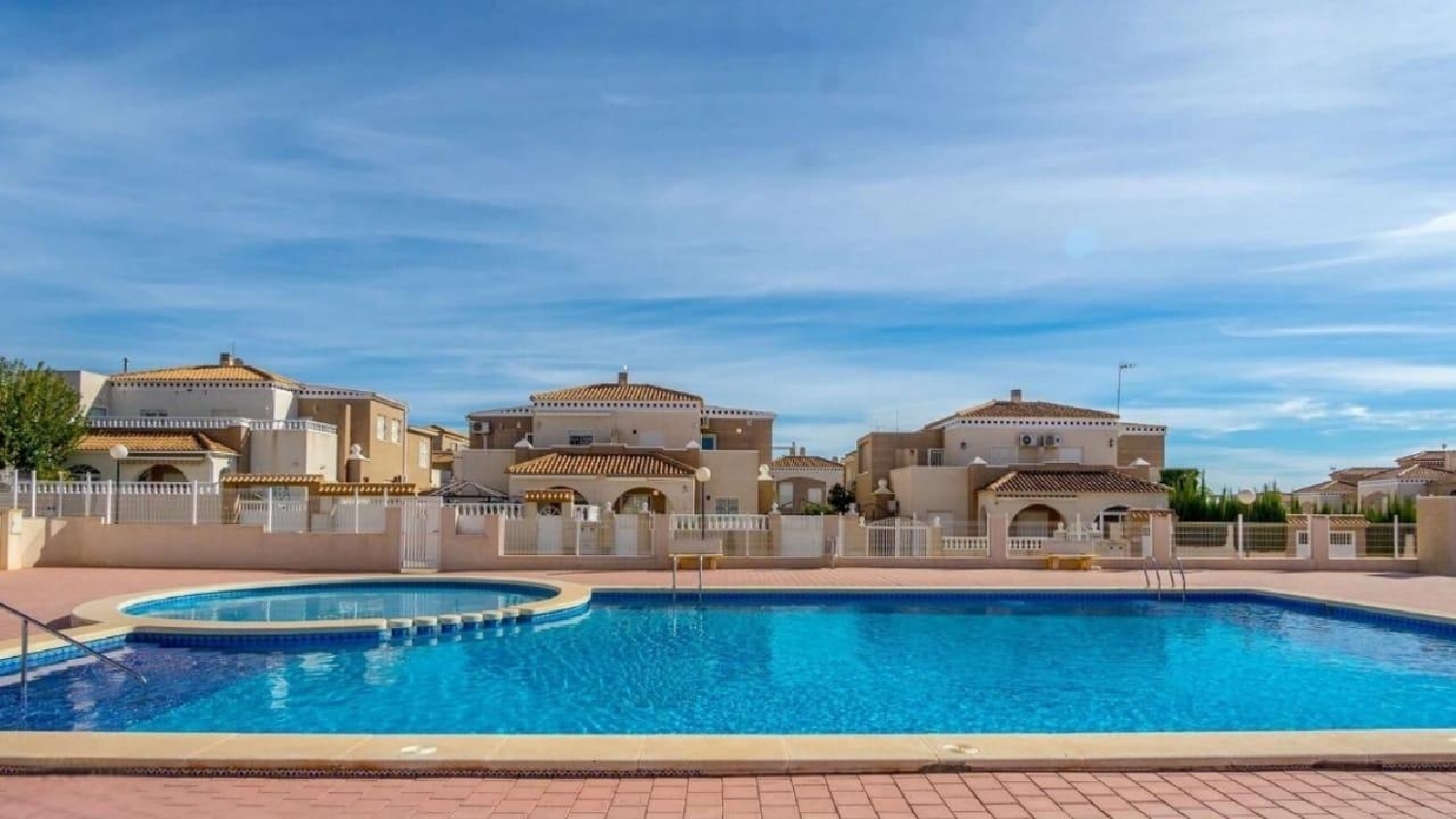 till salu hus Torrevieja Baix Segura 2