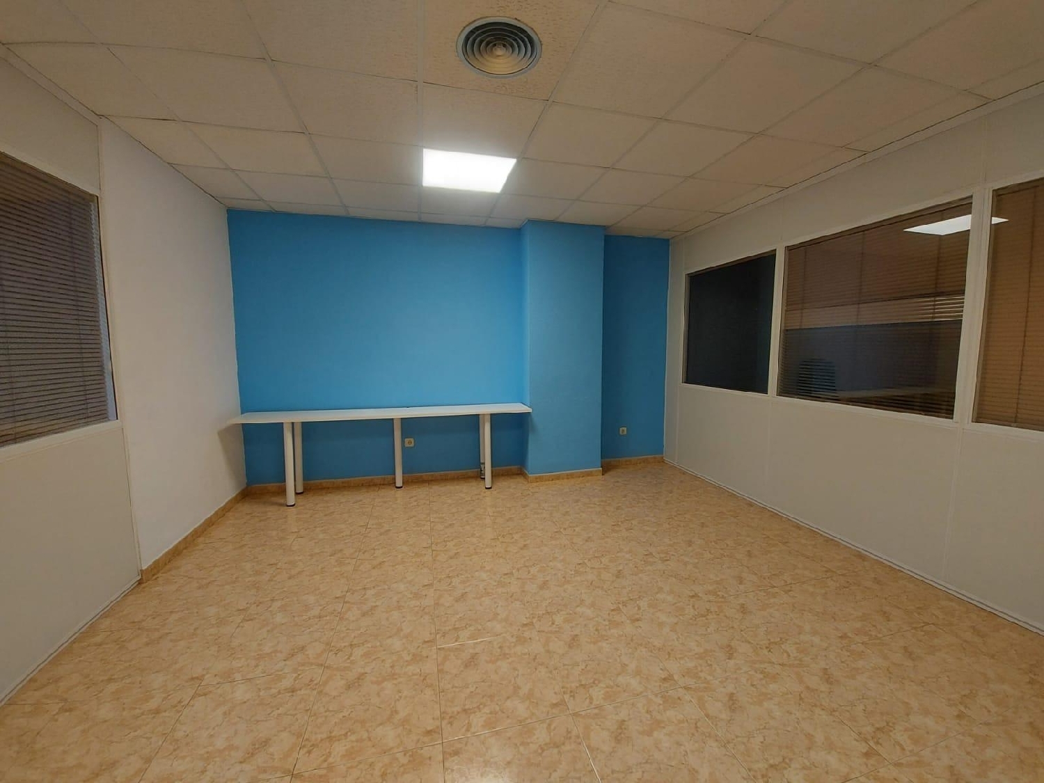  à vendre bureau El Ejido Poniente Almeriense 5