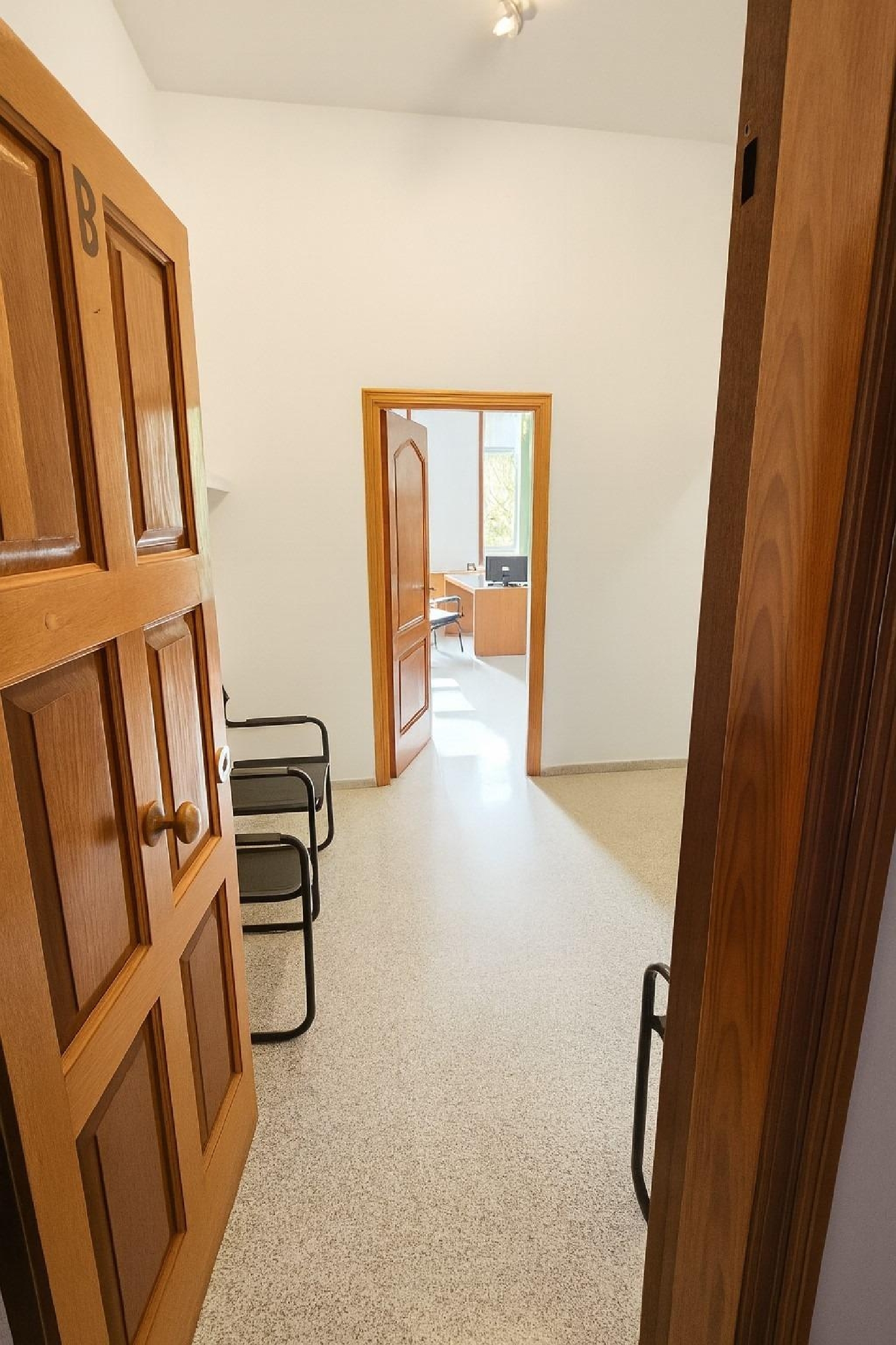 till salu kontor Guimarans, Guimaráns Barcala 8