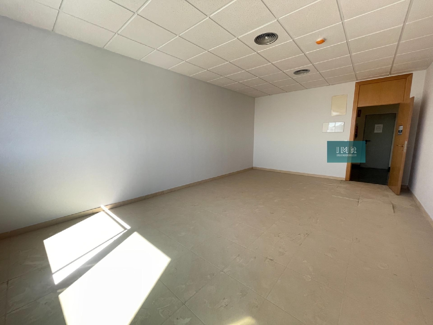  en venta oficina Sevilla La Nueva Sur 7