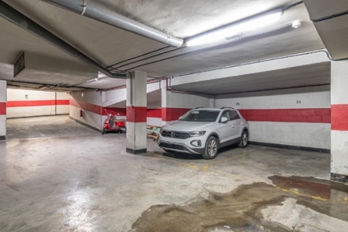 Barrio De Granada Alacantí parking foto 6299907