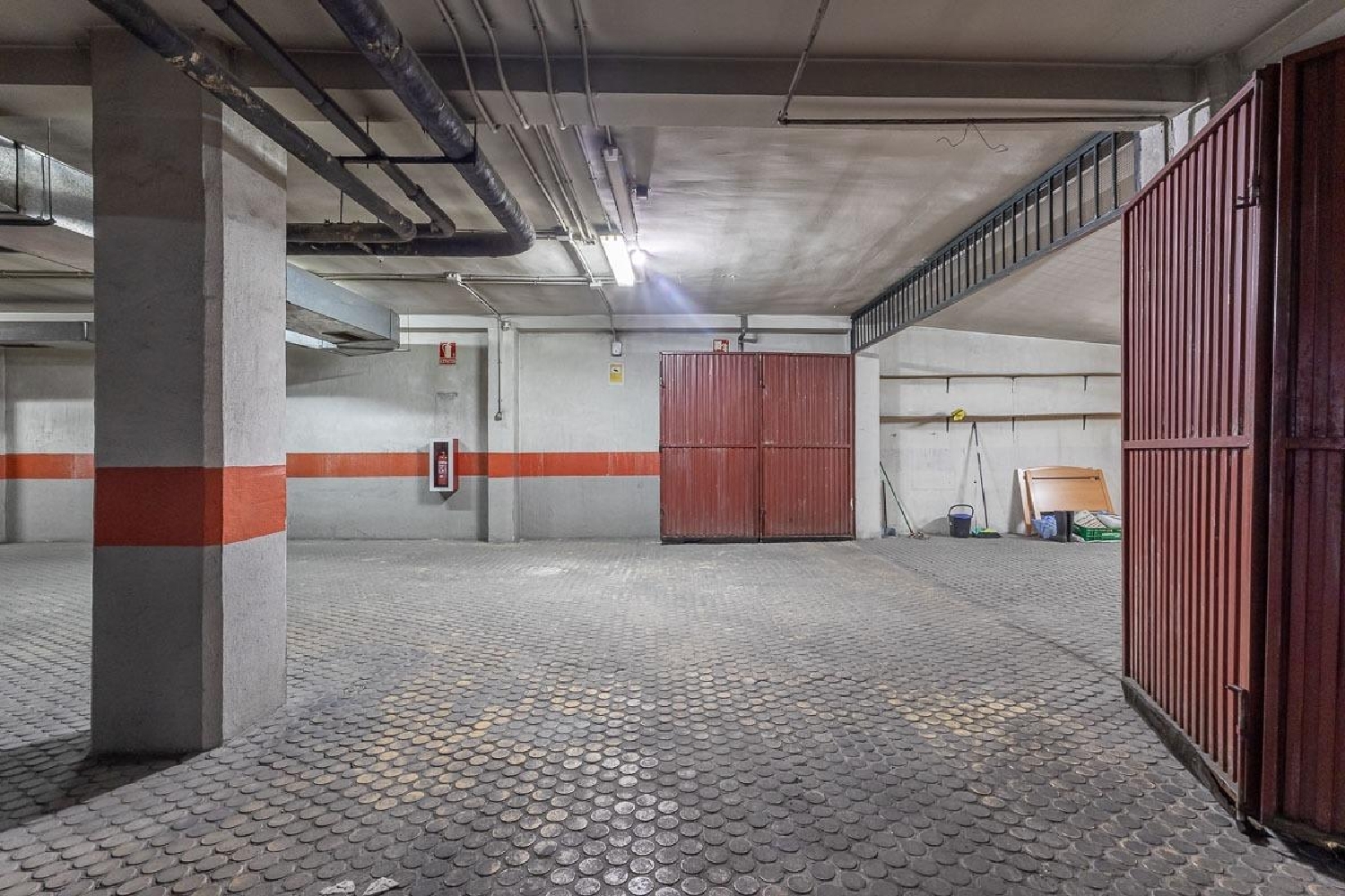  en venta parking Barrio De Granada Alacantí 8