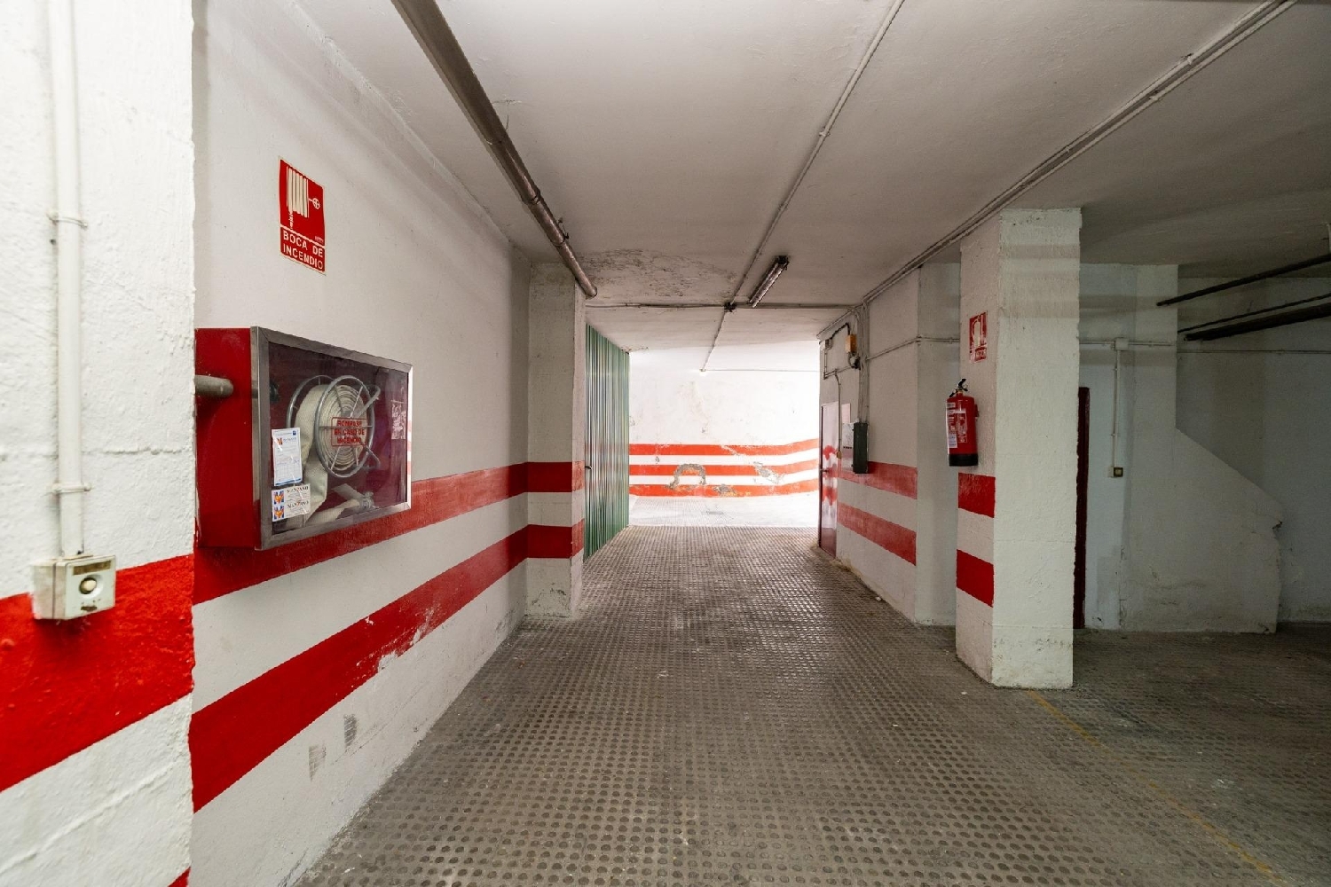  en venta parking Barrio De Granada Alacantí 5