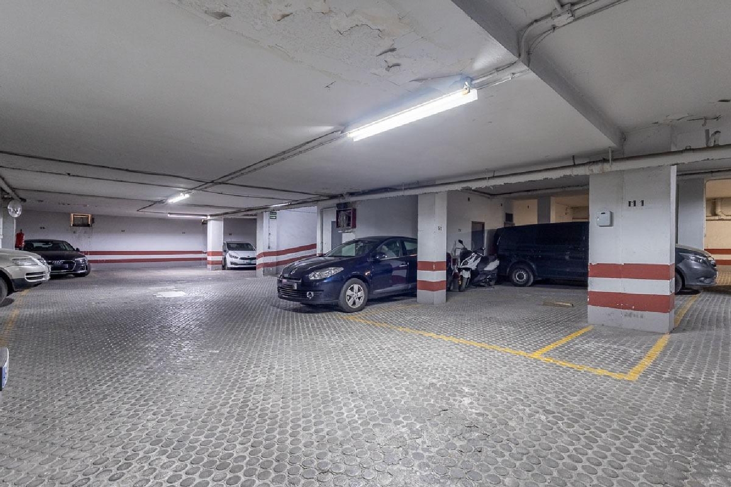  till salu parkering Barrio De Granada Alacantí 2